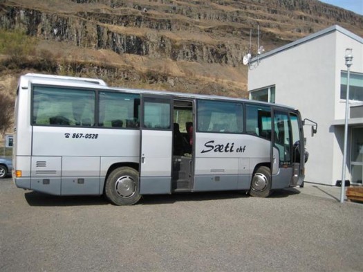 Benz rúta Sæti með 31+1 sæti